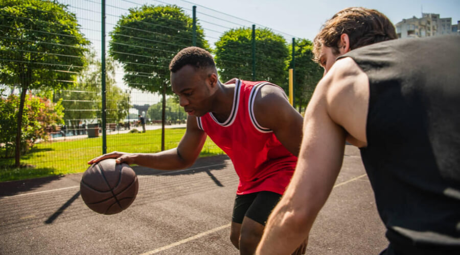 Indoor VS Outdoor Basketball Differences