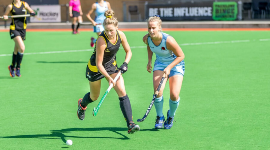 Field Hockey VS Ice Hockey Key Differences