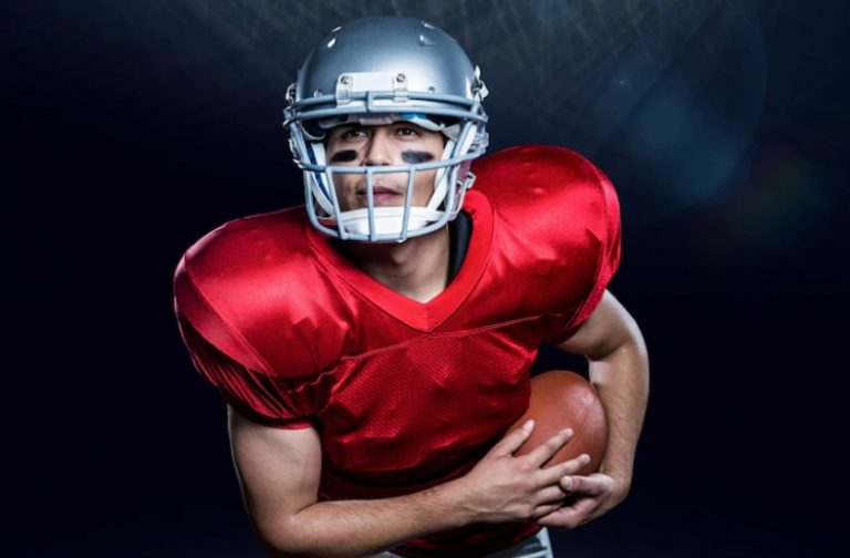 Do NFL Players Get New Helmets for Each Game? (Find Out!) SportBlurb